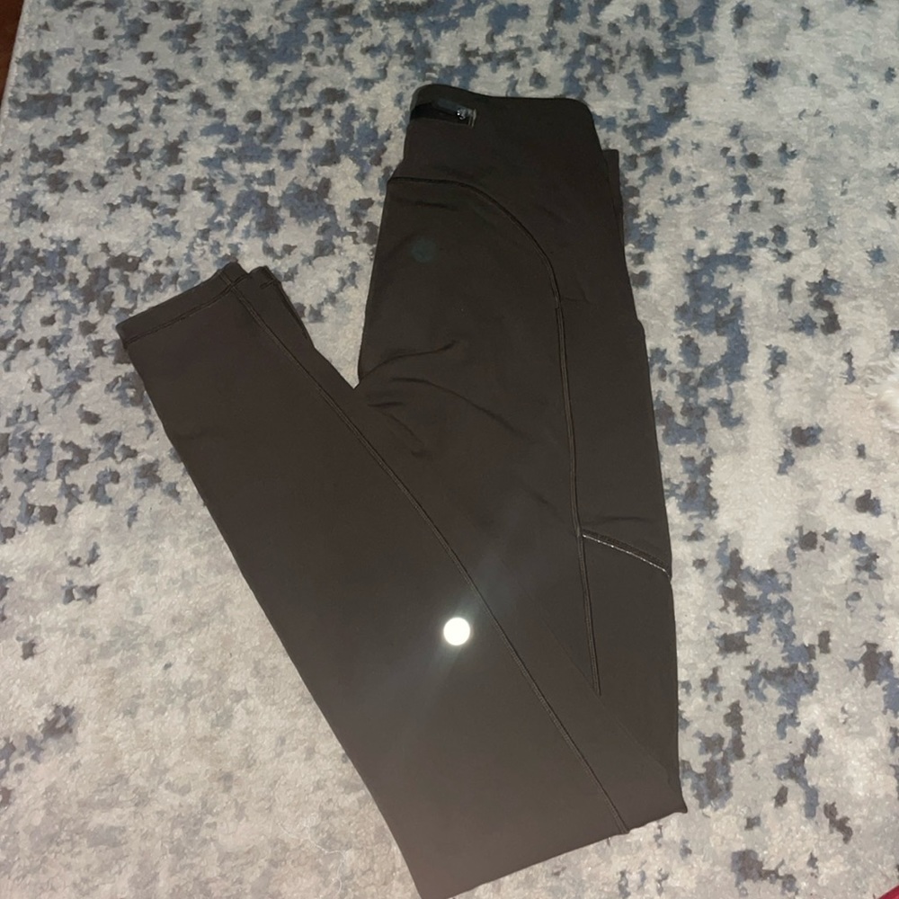 Green lululemon leggings